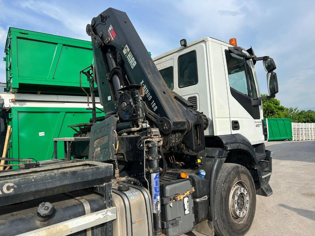 IVECO TRAKKER 410 SCARRABILE - Multibasculante camión: foto 5 IVECO TRAKKER 410 SCARRABILE - Multibasculante camión: foto 5