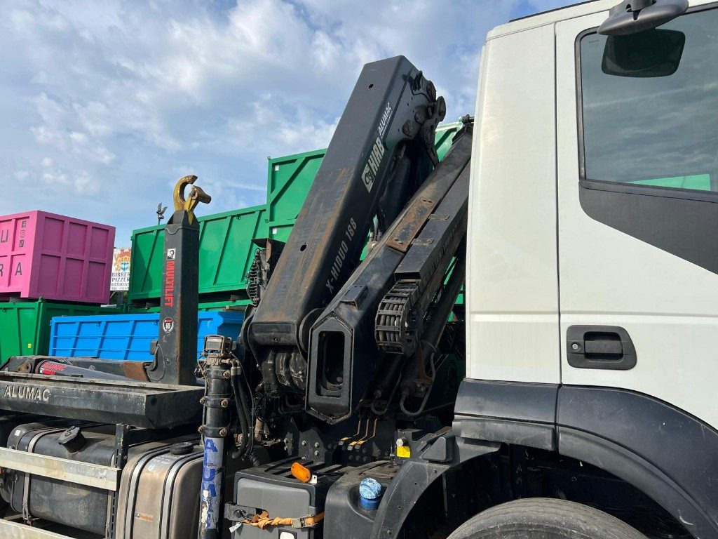 IVECO TRAKKER 410 SCARRABILE - Multibasculante camión: foto 3 IVECO TRAKKER 410 SCARRABILE - Multibasculante camión: foto 3