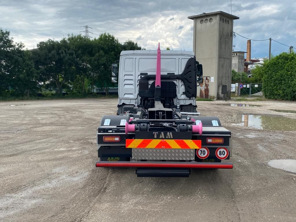 MAN TGM 12.220 - Multibasculante camión: foto 4 MAN TGM 12.220 - Multibasculante camión: foto 4