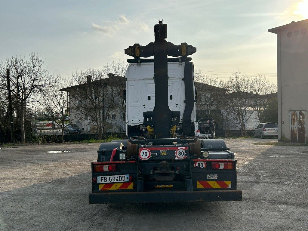 MERCEDES ACTROS 25.51 SCARRABILE - Multibasculante camión: foto 3 MERCEDES ACTROS 25.51 SCARRABILE - Multibasculante camión: foto 3