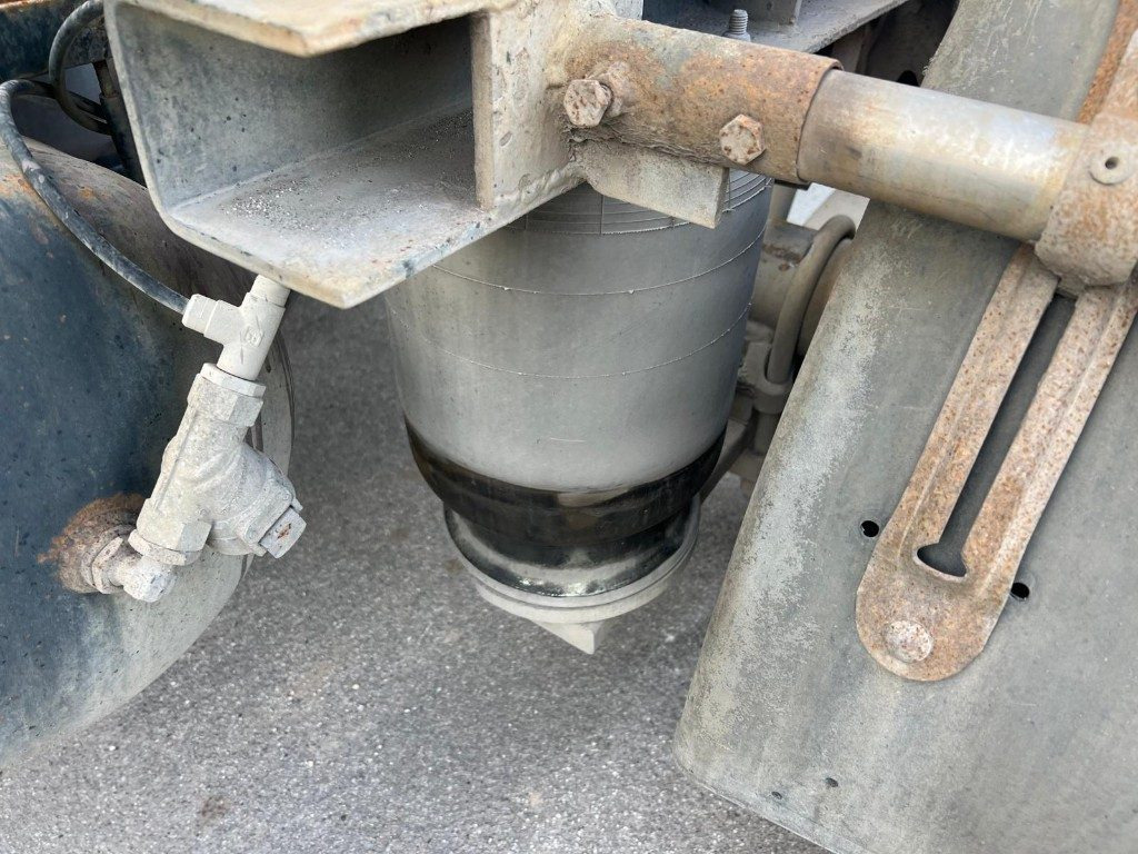 RIMORCHIO USATO ROAGNA SCARRABILE - Remolque multilift/ Portacontenedores de cadenas: foto 5 RIMORCHIO USATO ROAGNA SCARRABILE - Remolque multilift/ Portacontenedores de cadenas: foto 5