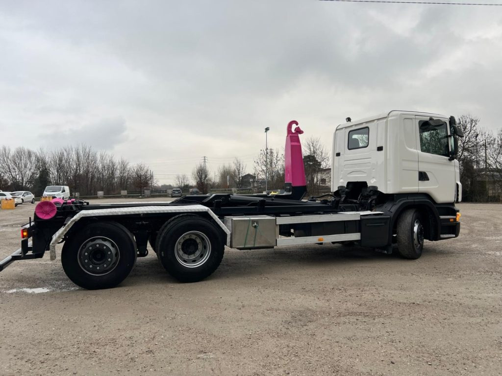 SCANIA R380 SCARRABILE - Multibasculante camión: foto 4 SCANIA R380 SCARRABILE - Multibasculante camión: foto 4