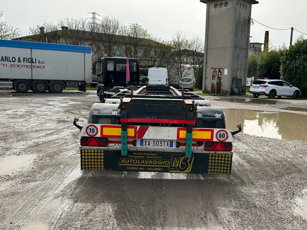 ZORZI RIMORCHIO ZORZI 26R070 SCARRABILE BALESTRATO - Remolque multilift/ Portacontenedores de cadenas: foto 4 ZORZI RIMORCHIO ZORZI 26R070 SCARRABILE BALESTRATO - Remolque multilift/ Portacontenedores de cadenas: foto 4