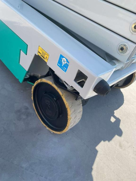 Imer IM12122 - Plataforma de tijeras: foto 5 Imer IM12122 - Plataforma de tijeras: foto 5