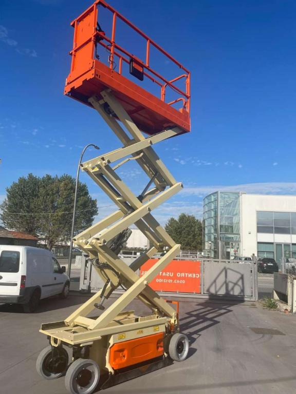JLG 2032ES - Plataforma de tijeras: foto 1 JLG 2032ES - Plataforma de tijeras: foto 1