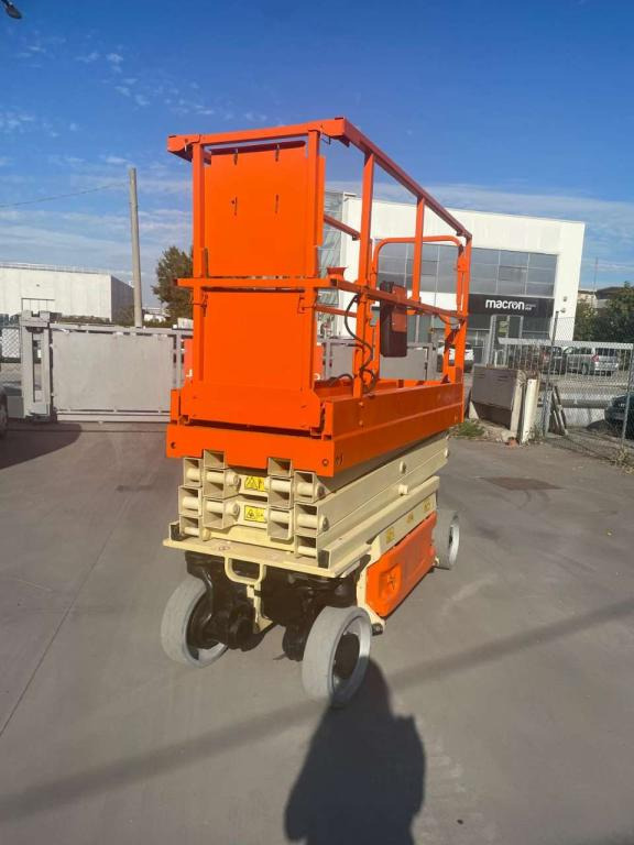 JLG 2032ES - Plataforma de tijeras: foto 2 JLG 2032ES - Plataforma de tijeras: foto 2