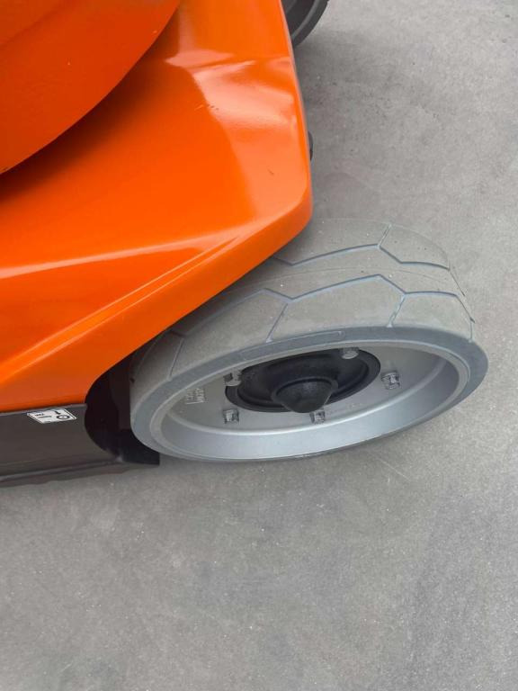 Plataforma de mástil vertical JLG TOUCAN 10E: foto 7
