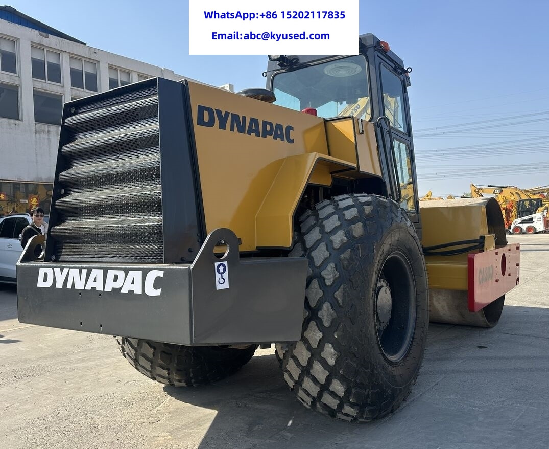 DYNAPAC CA30D CA251D CA250D CA25 CA301D DYNAPAC ROAD ROLLER - Apisonadora de asfalto: foto 4 DYNAPAC CA30D CA251D CA250D CA25 CA301D DYNAPAC ROAD ROLLER - Apisonadora de asfalto: foto 4