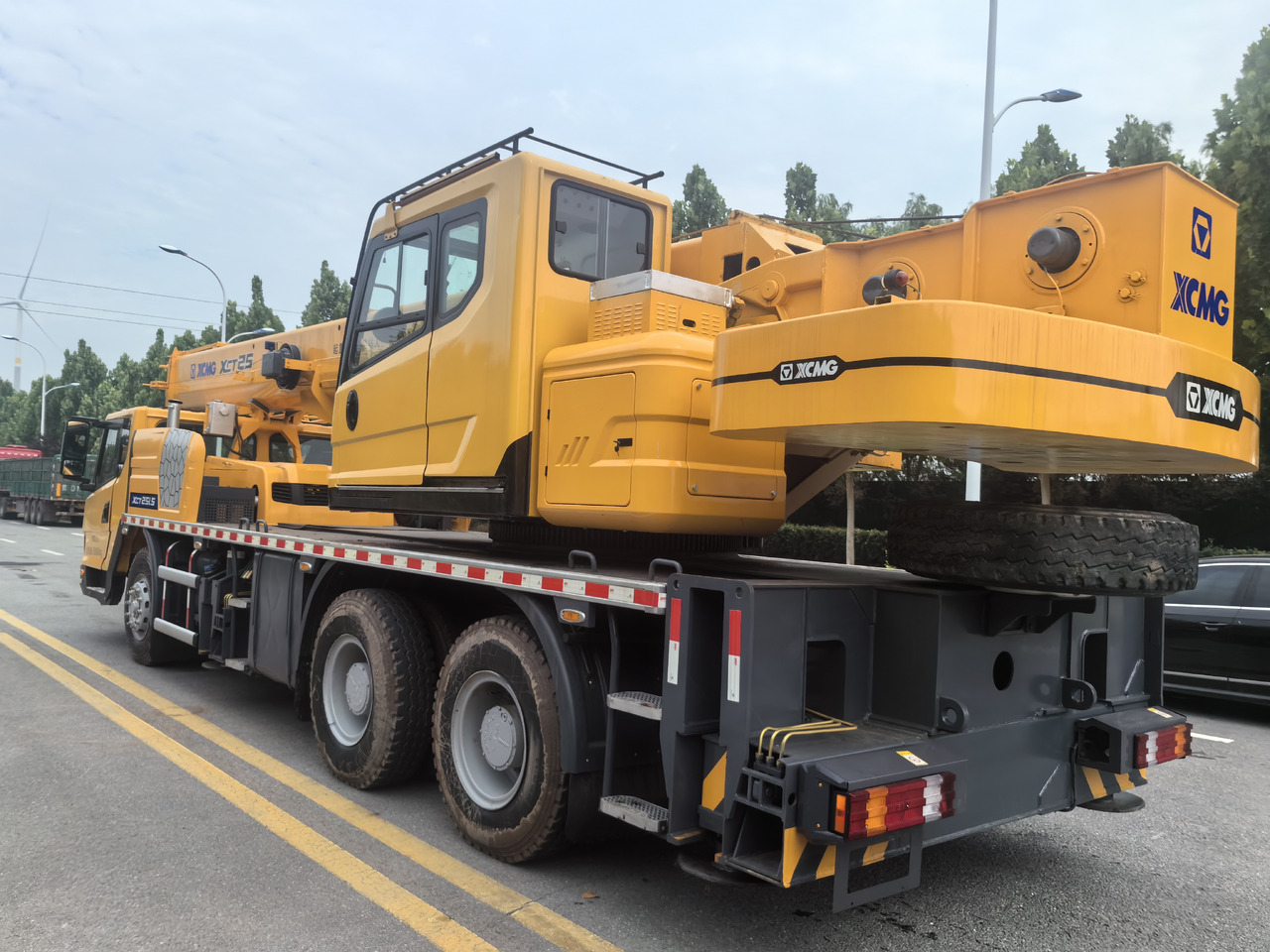 XCMG XCT25L5 QY25K5D QY25K5C QY25K5-I 25ton Used crane - Autogrúa: foto 3 XCMG XCT25L5 QY25K5D QY25K5C QY25K5-I 25ton Used crane - Autogrúa: foto 3
