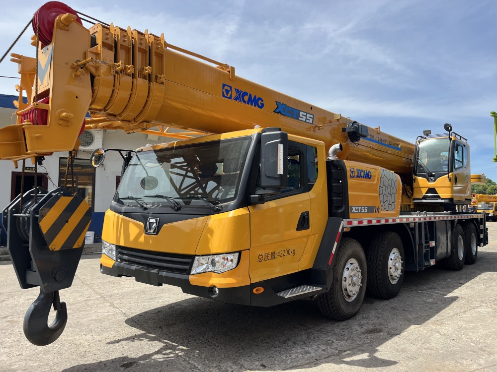 XCMG XCT55 XCT50 QY50KC QY50KA QY50K-II 25 ton 35 ton 40 ton 55 ton 50 ton truck crane - Autogrúa: foto 1 XCMG XCT55 XCT50 QY50KC QY50KA QY50K-II 25 ton 35 ton 40 ton 55 ton 50 ton truck crane - Autogrúa: foto 1