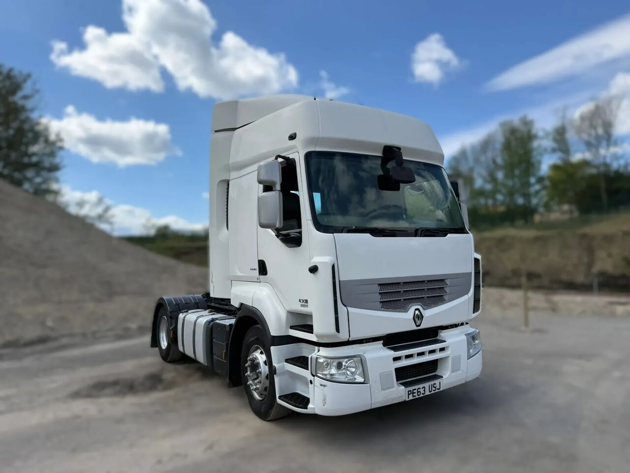 Renault Premium 430 DXi 4x2 - RHD (USJ) - Cabeza tractora: foto 1 Renault Premium 430 DXi 4x2 - RHD (USJ) - Cabeza tractora: foto 1