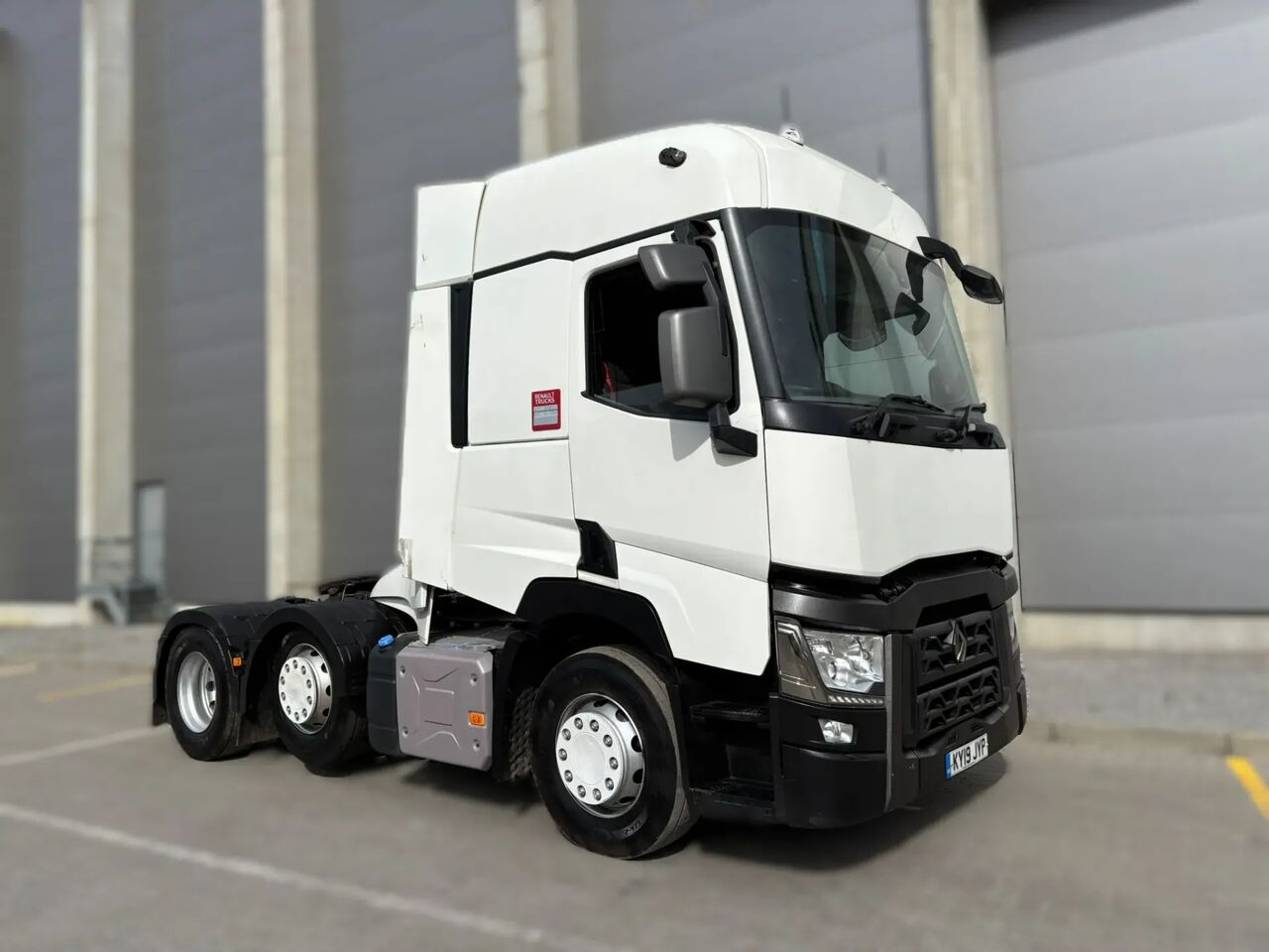 Renault T 480 6x2 - RHD (JYP) - Cabeza tractora: foto 1 Renault T 480 6x2 - RHD (JYP) - Cabeza tractora: foto 1