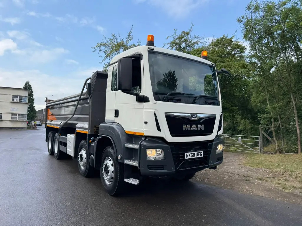 MAN TGS 35.420 8x4 Tipper (UFG) - Volquete camión: foto 5 MAN TGS 35.420 8x4 Tipper (UFG) - Volquete camión: foto 5