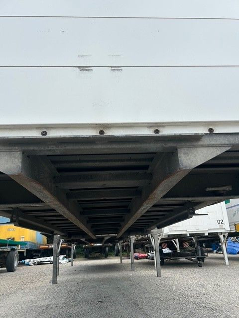 Wecon 4x Wechselpritschen Schiebeplane/Bordwand WP745S - Toldo carrocería: foto 5 Wecon 4x Wechselpritschen Schiebeplane/Bordwand WP745S - Toldo carrocería: foto 5