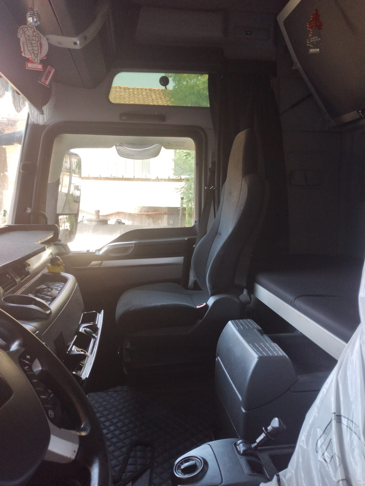 Cabeza tractora MAN TGX 18.440: foto 8