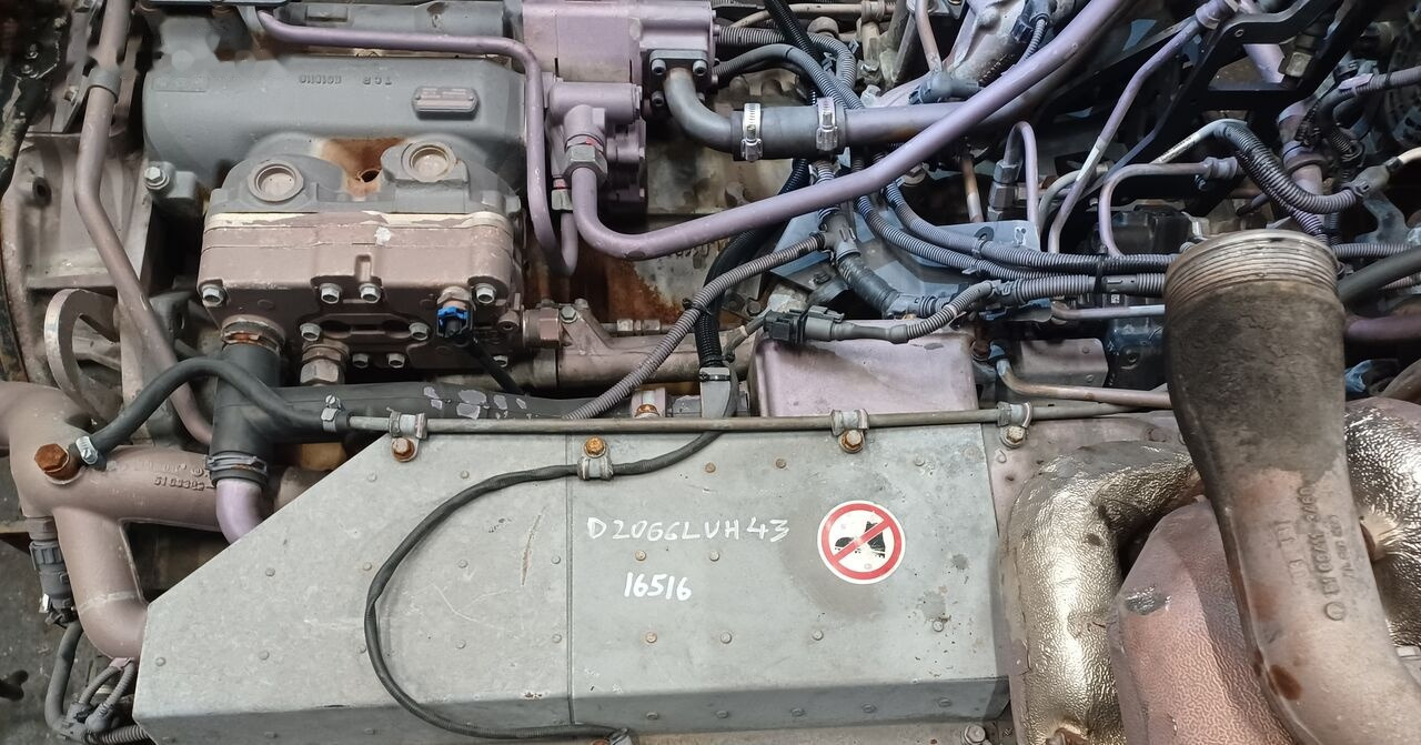 MAN D2066 LUH43 MAN BUS: Neoplan, Lions City, Lionґs Regio, Lions Coach - Motor para Autobús: foto 2 MAN D2066 LUH43 MAN BUS: Neoplan, Lions City, Lionґs Regio, Lions Coach - Motor para Autobús: foto 2