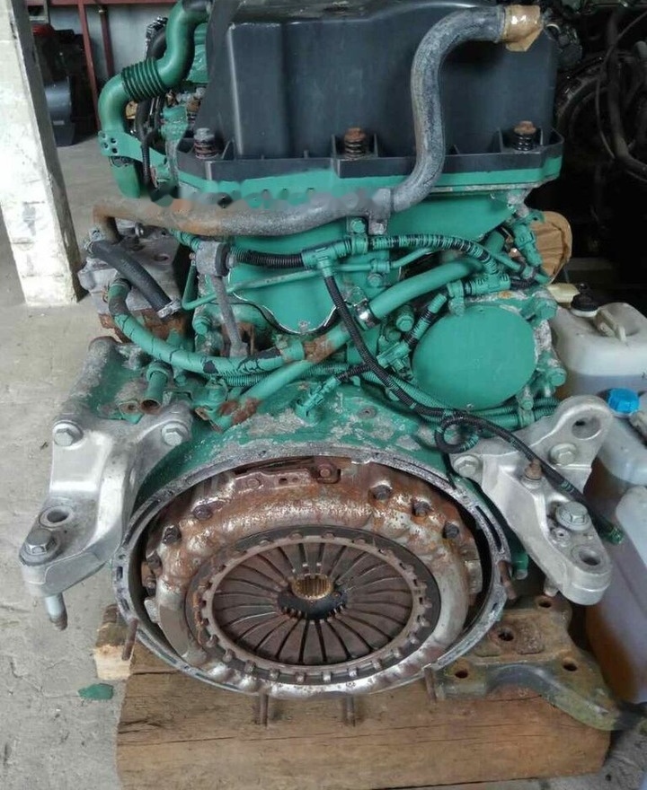 Volvo D13A 400 440 Volvo FH FM - Motor para Camión: foto 4 Volvo D13A 400 440 Volvo FH FM - Motor para Camión: foto 4