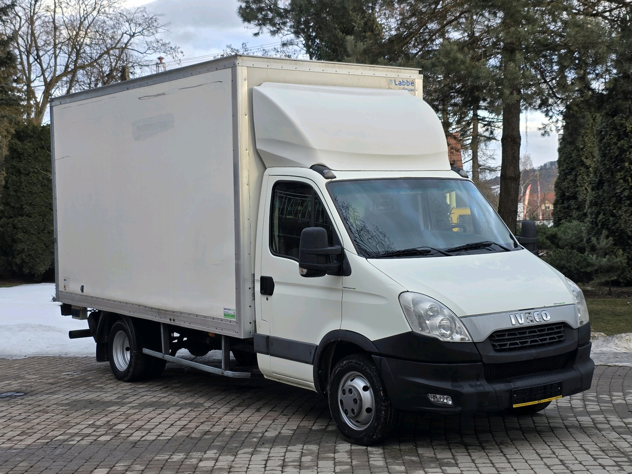 Iveco Daily 35c-15 Kontener 4.40 M+ Winda! Klima ! 3.0 HPI ! - Furgoneta: foto 2 Iveco Daily 35c-15 Kontener 4.40 M+ Winda! Klima ! 3.0 HPI ! - Furgoneta: foto 2
