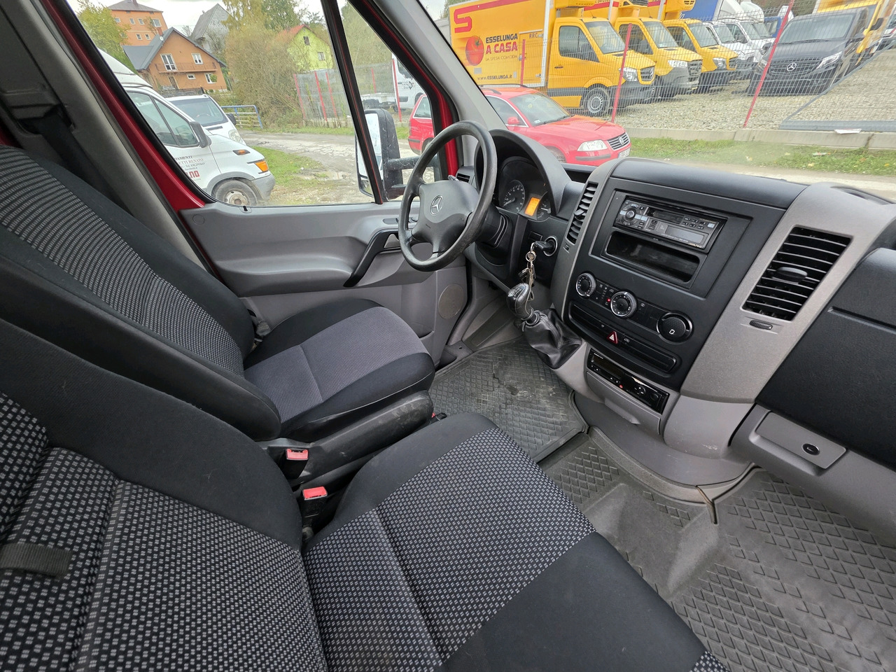 Caja abierta furgoneta Mercedes-Benz Sprinter 418 CDI Skrzynia +HDS 10.5 M +Pilot  ! 87000km !: foto 22 Caja abierta furgoneta Mercedes-Benz Sprinter 418 CDI Skrzynia +HDS 10.5 M +Pilot  ! 87000km !: foto 22