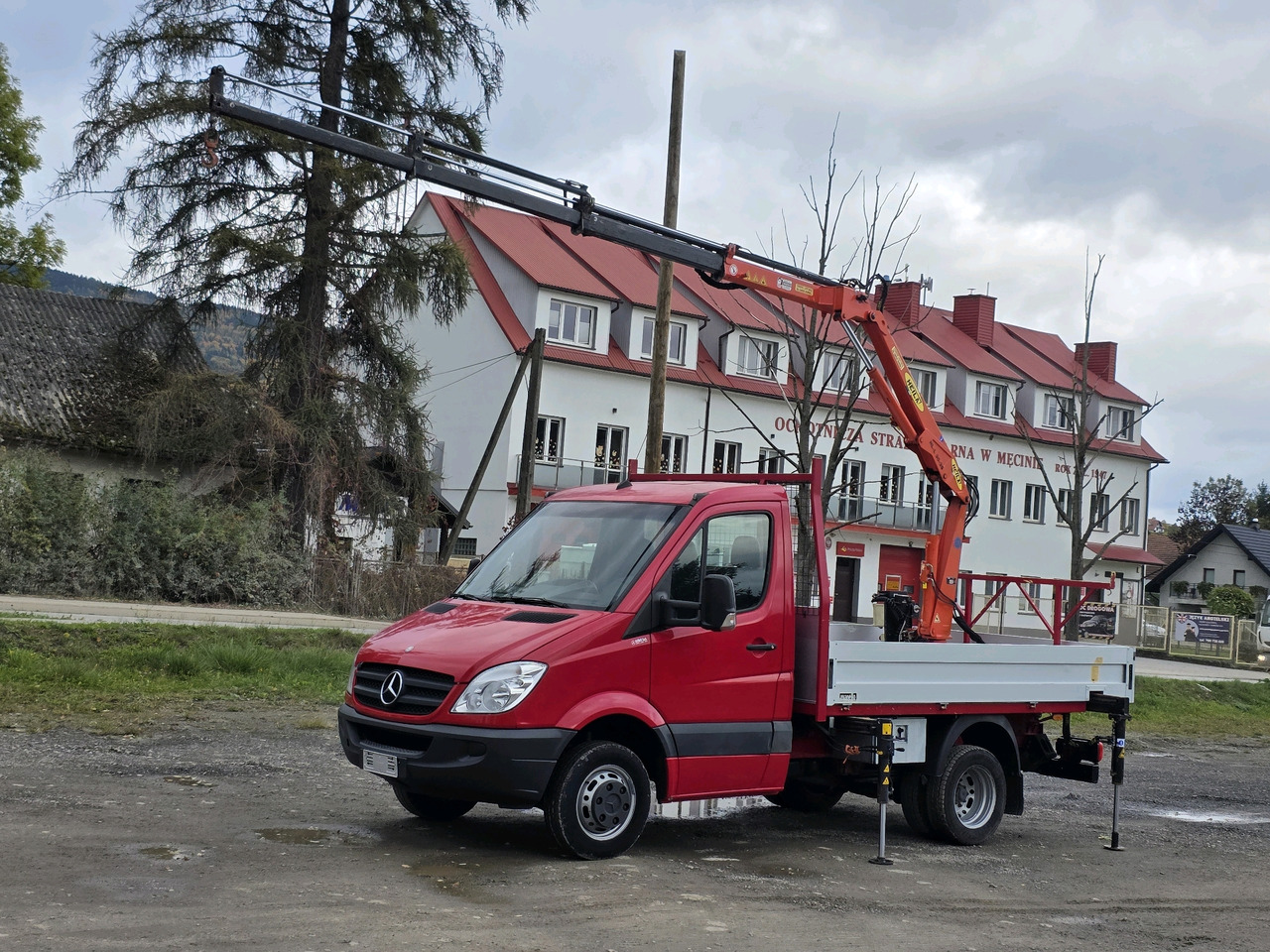 Mercedes-Benz Sprinter 418 CDI Skrzynia +HDS 10.5 M +Pilot  ! 87000km ! - Caja abierta furgoneta: foto 2 Mercedes-Benz Sprinter 418 CDI Skrzynia +HDS 10.5 M +Pilot  ! 87000km ! - Caja abierta furgoneta: foto 2