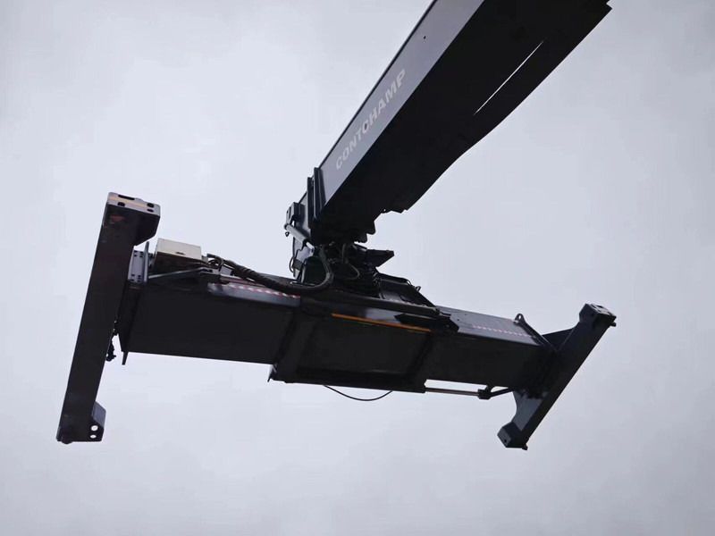 Reach stacker Kalmar DRF450: foto 12