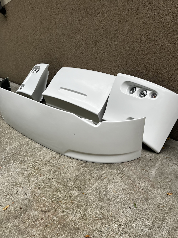 Bova FUTURA CLASSIC - Carrocería y exterior para Autocar: foto 2 Bova FUTURA CLASSIC - Carrocería y exterior para Autocar: foto 2