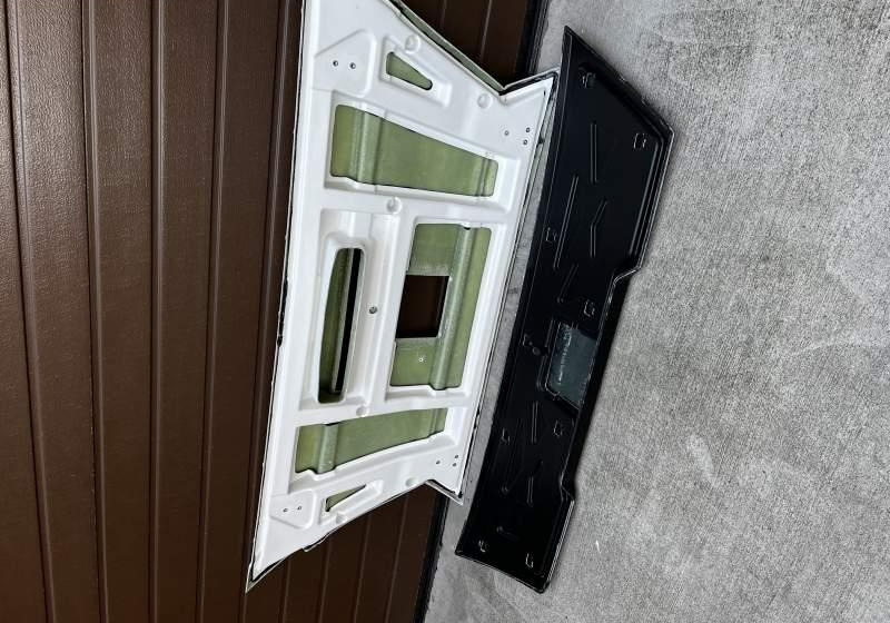 Zderzak przedni środkowy MAN LION'S COACH EURO 6 MAN Lion’s Coach Euro 6 - Parachoques para Autocar: foto 5 Zderzak przedni środkowy MAN LION'S COACH EURO 6 MAN Lion’s Coach Euro 6 - Parachoques para Autocar: foto 5