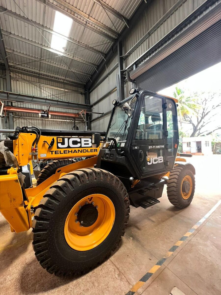 Manipulador telescópico nuevo New JCB 530-110 telehandler: foto 8