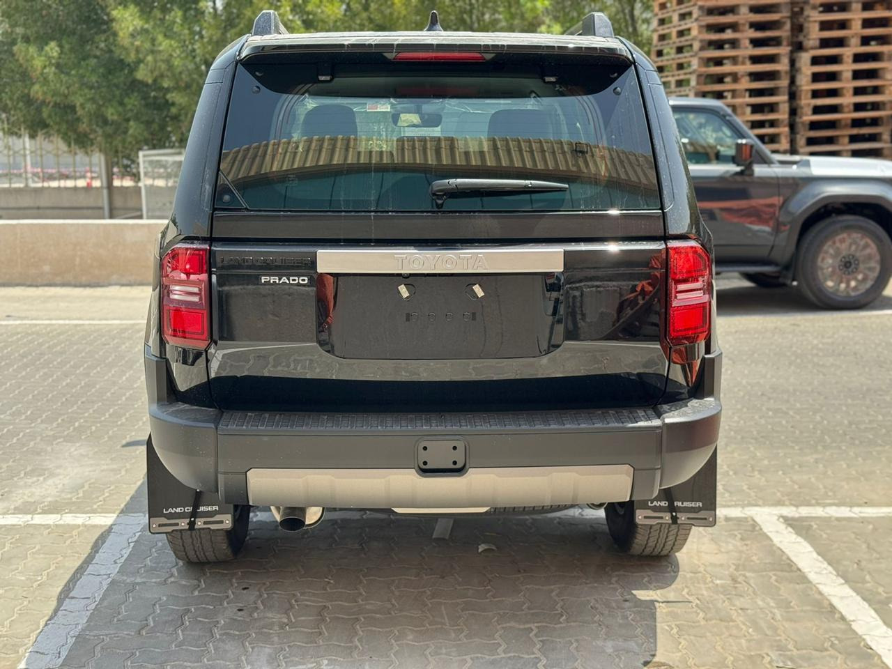 Coche nuevo Toyota Prado: foto 14