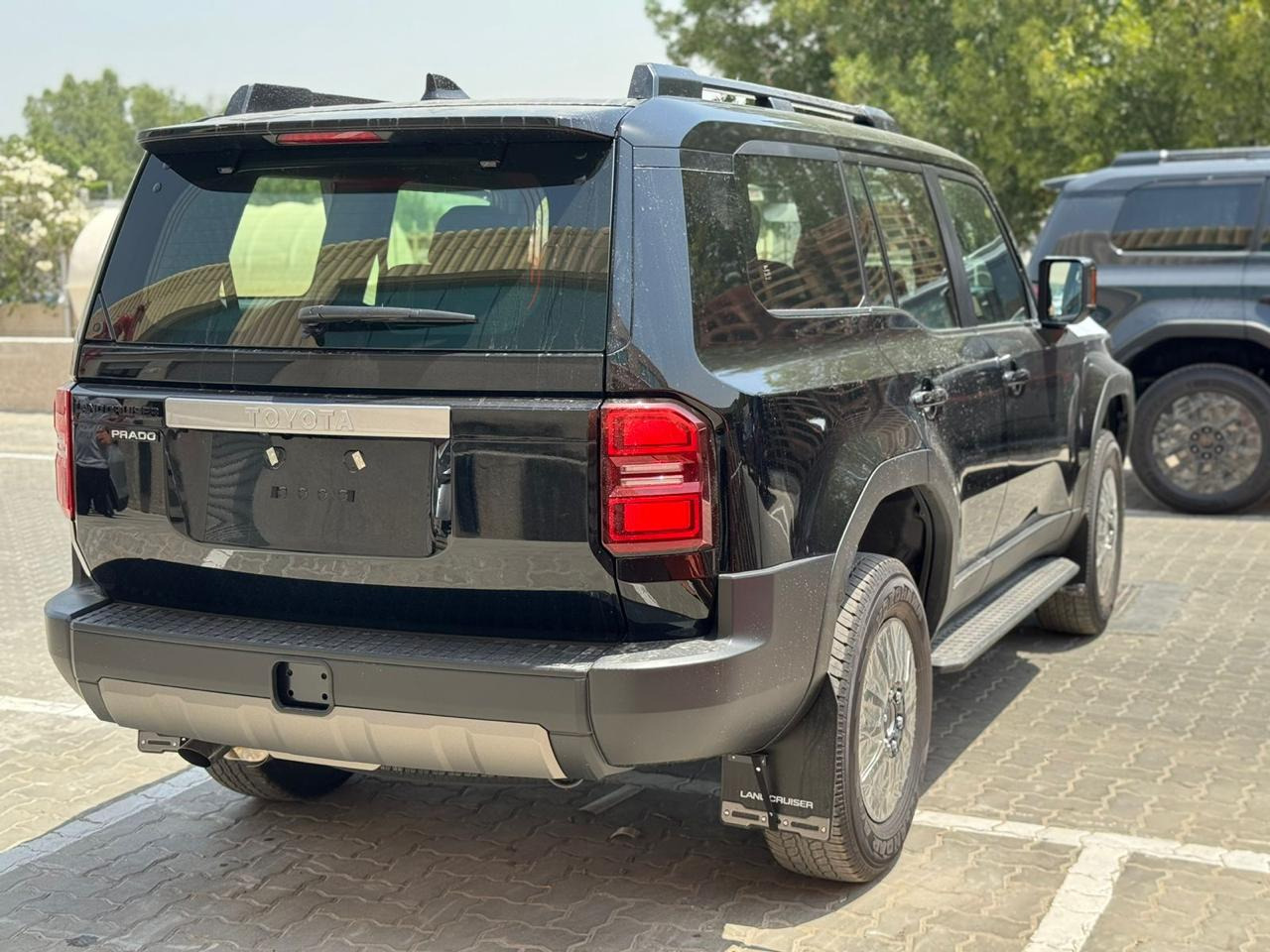 Coche nuevo Toyota Prado: foto 13