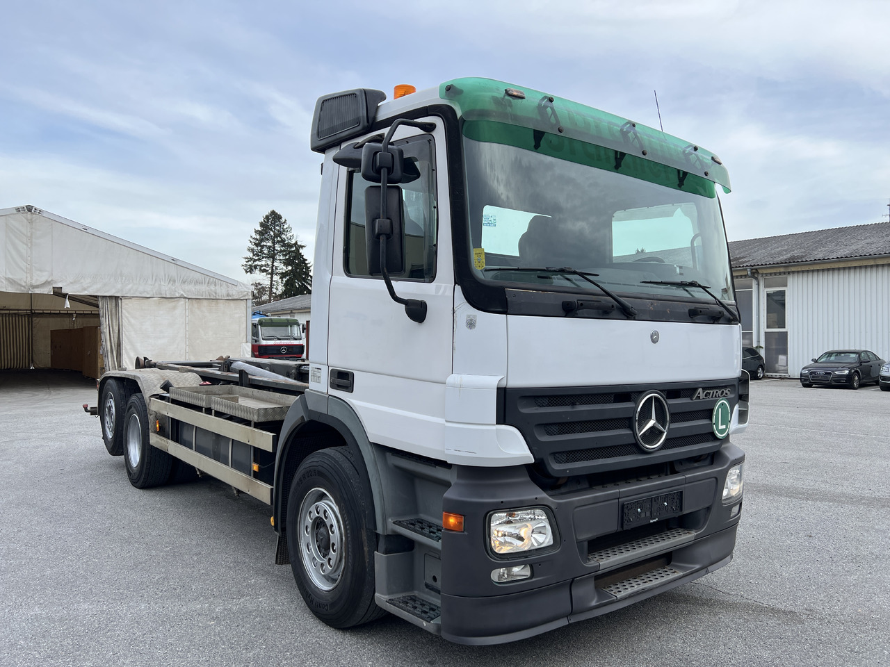 MERCEDES-BENZ Actros 25 41 | Retarder | Kupplung | Differenzial | Liftachse - Multibasculante camión: foto 2 MERCEDES-BENZ Actros 25 41 | Retarder | Kupplung | Differenzial | Liftachse - Multibasculante camión: foto 2