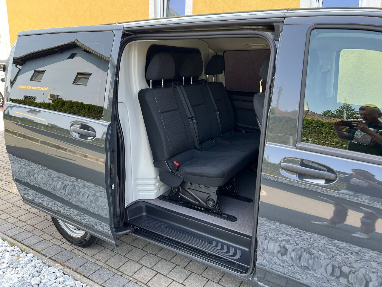 Mercedes-Benz Vito 114 lang | Klima | Schiebetür | Tempomat - Furgoneta combi: foto 5 Mercedes-Benz Vito 114 lang | Klima | Schiebetür | Tempomat - Furgoneta combi: foto 5
