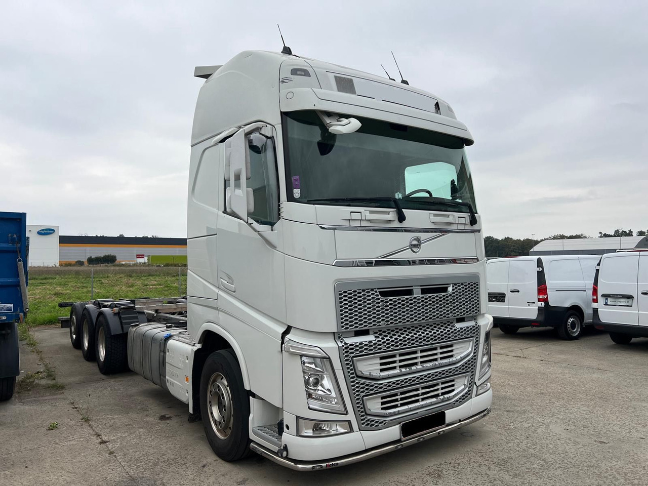 VOLVO FH 540 8x4 Fahrgestell - Chasis camión: foto 2 VOLVO FH 540 8x4 Fahrgestell - Chasis camión: foto 2
