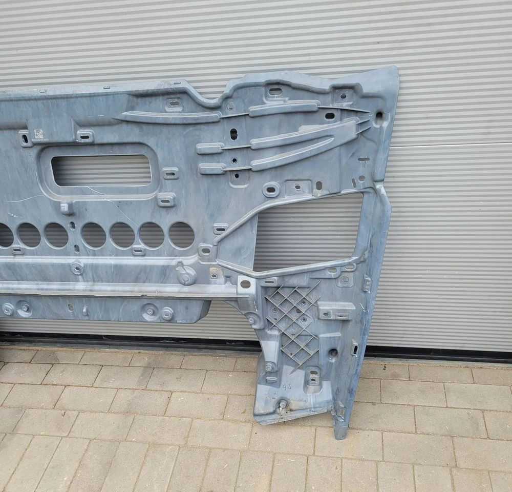 ATRAPA MASKA DAF XG NM ORYGINAŁ OM 2324028 - Capota para Camión: foto 5 ATRAPA MASKA DAF XG NM ORYGINAŁ OM 2324028 - Capota para Camión: foto 5