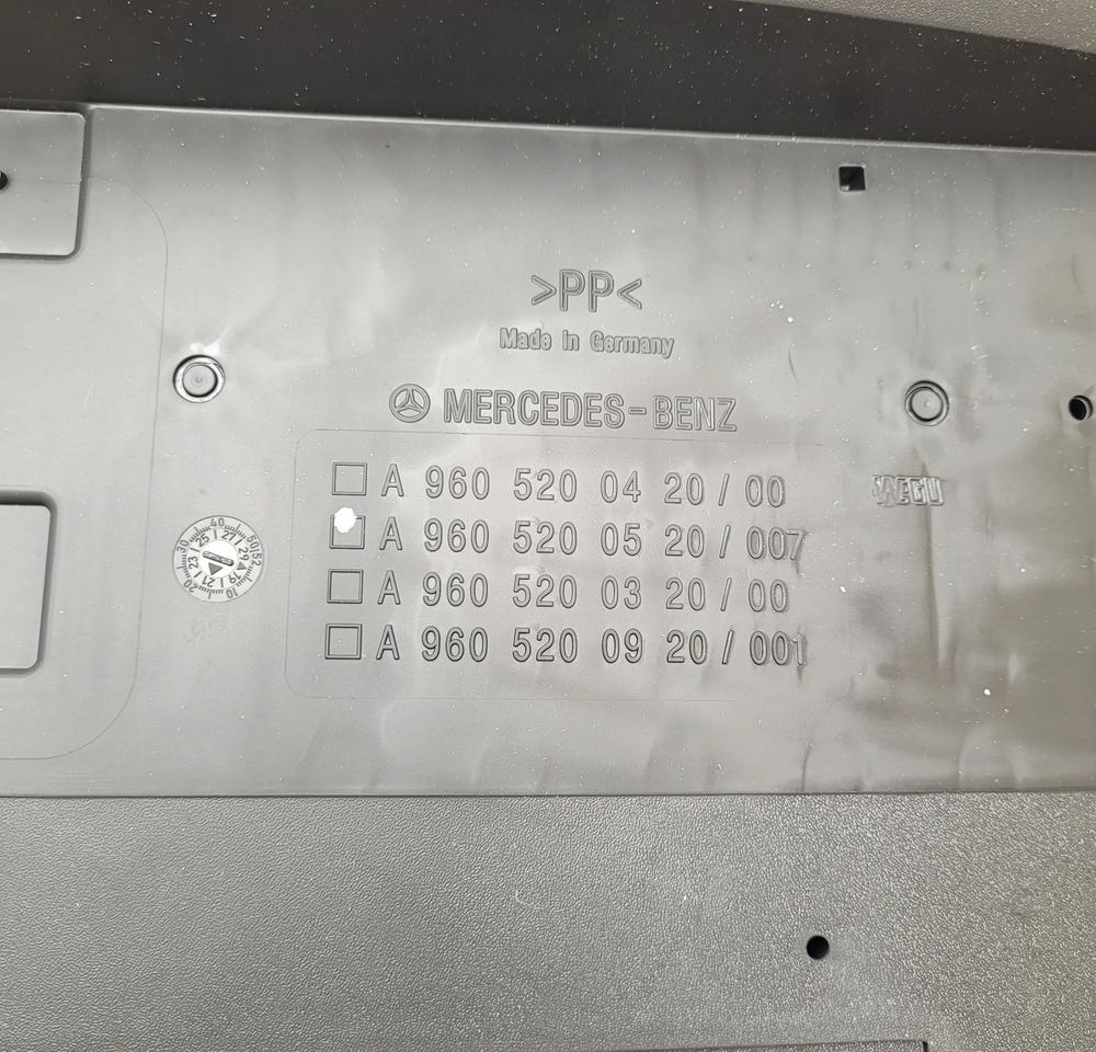 BŁOTNIK TYŁ MERCRDES ACTROS MP4 MP5 NOWY ORYGINAŁ A9605200420 CHWALIM116 - Guardabarros para Camión: foto 3 BŁOTNIK TYŁ MERCRDES ACTROS MP4 MP5 NOWY ORYGINAŁ A9605200420 CHWALIM116 - Guardabarros para Camión: foto 3