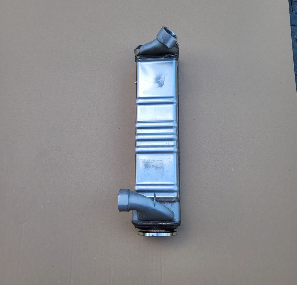 CHŁODNICA EGR VOLVO FH4 FH5 ORYGINAŁ 21944868 CHWALIM116 - Enfriador EGR para Camión: foto 1 CHŁODNICA EGR VOLVO FH4 FH5 ORYGINAŁ 21944868 CHWALIM116 - Enfriador EGR para Camión: foto 1