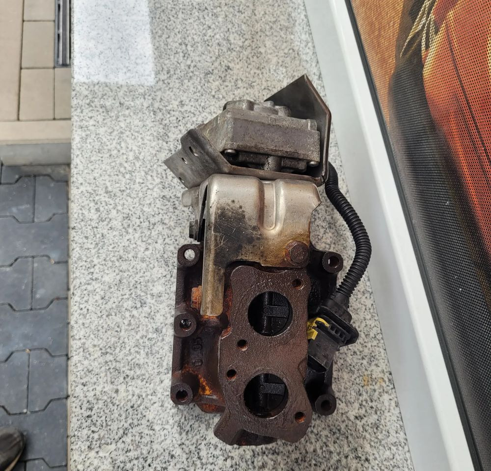 EGR MAN TGX EURO6 SPRAWNY CHWALIM116 - Enfriador EGR para Camión: foto 3 EGR MAN TGX EURO6 SPRAWNY CHWALIM116 - Enfriador EGR para Camión: foto 3