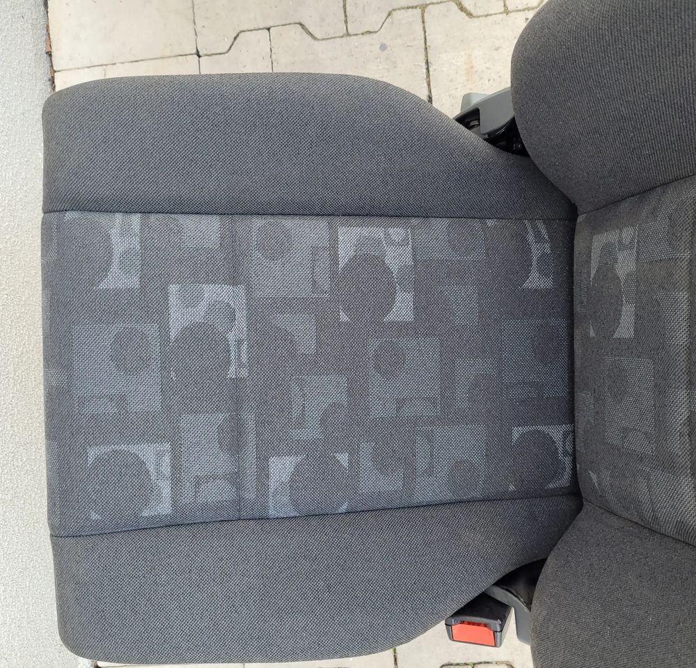 FOTEL PRAWY MERCEDES ACTROS AXOR NOWY ORYGINAŁ CHWALIM116 - Asiento para Camión: foto 4 FOTEL PRAWY MERCEDES ACTROS AXOR NOWY ORYGINAŁ CHWALIM116 - Asiento para Camión: foto 4