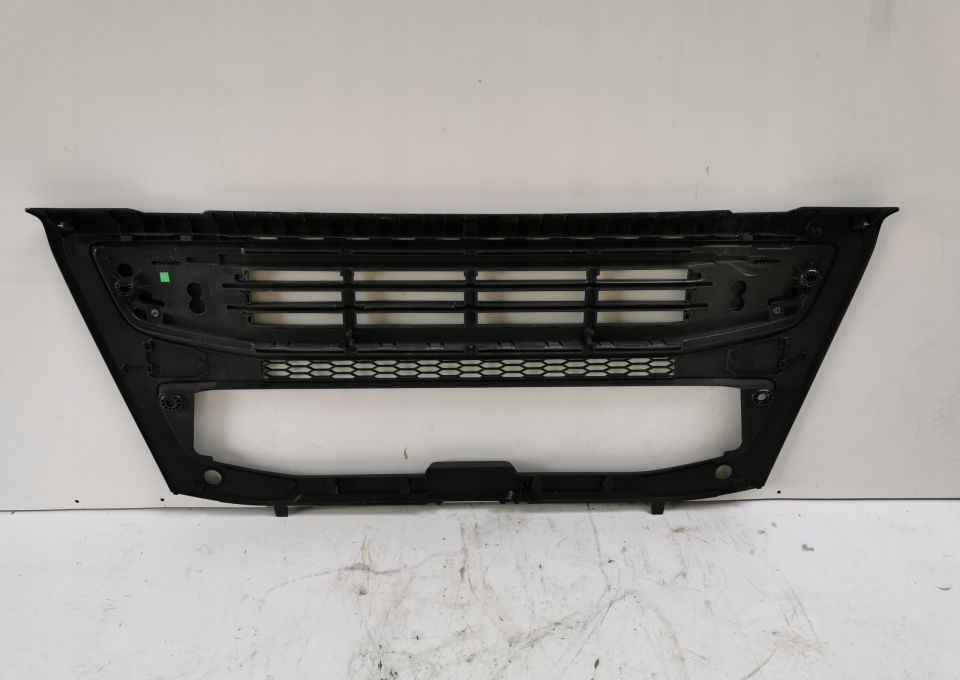 GRILL ATRAPA VOLVO FM FMX EURO 6 ORYGINAŁ - Capota: foto 3 GRILL ATRAPA VOLVO FM FMX EURO 6 ORYGINAŁ - Capota: foto 3