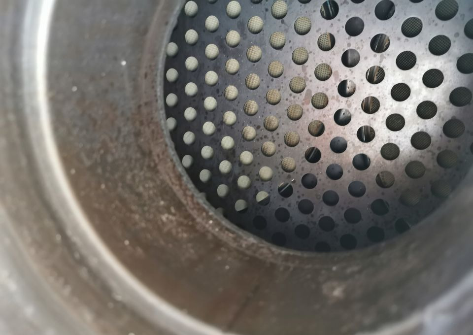 KATALIZATOR VOLVO FH GAMA K 21427939 P10 - Convertidor catalítico para Camión: foto 2 KATALIZATOR VOLVO FH GAMA K 21427939 P10 - Convertidor catalítico para Camión: foto 2
