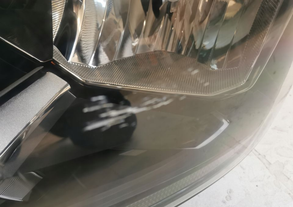 LAMPA MAN TGE VW CRAFTER ORYGINAŁ LEWA - Faro delantero para Camión: foto 2 LAMPA MAN TGE VW CRAFTER ORYGINAŁ LEWA - Faro delantero para Camión: foto 2