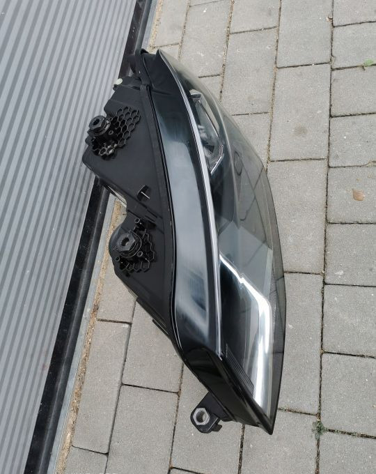 LAMPA PRZÓD VW CEDDY LEWA 2K1.9.I - Faro delantero: foto 2 LAMPA PRZÓD VW CEDDY LEWA 2K1.9.I - Faro delantero: foto 2