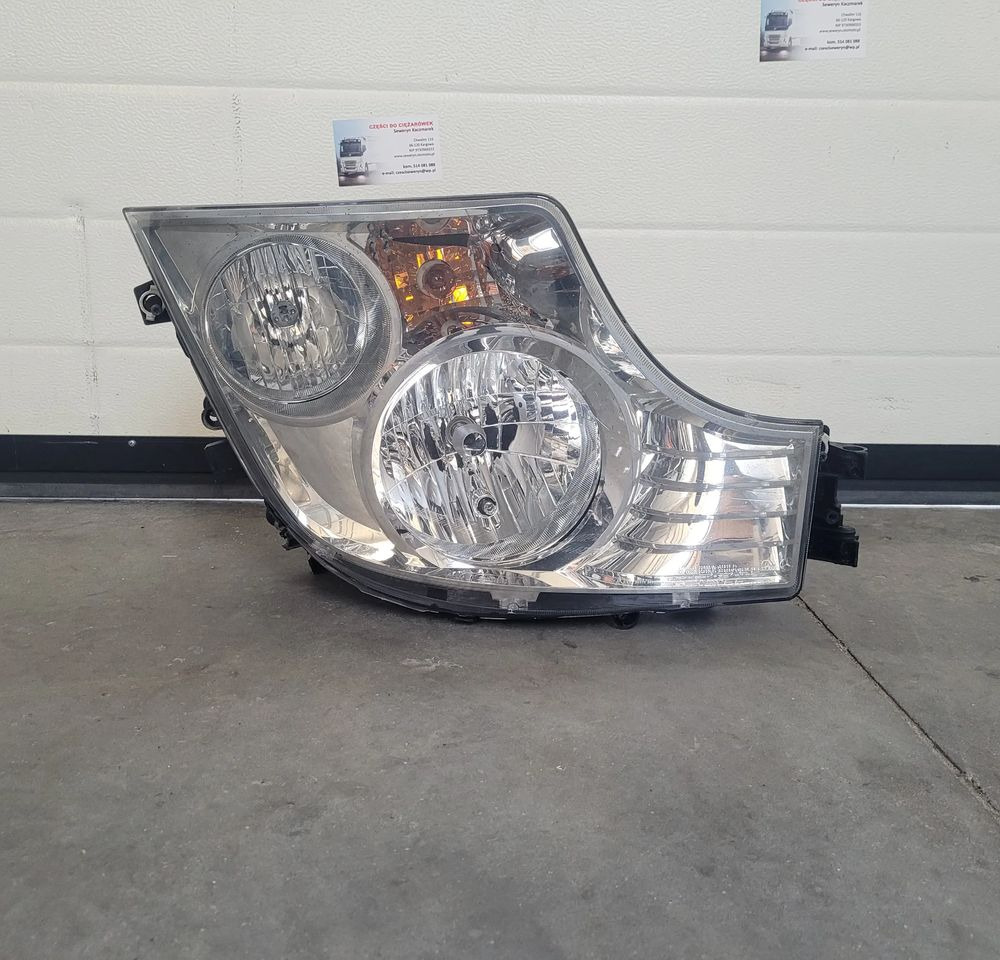LAMPA RH MERCEDES ACTROS MP4 A9608200339 CHWALIM116 - Luz/ Iluminación para Camión: foto 1 LAMPA RH MERCEDES ACTROS MP4 A9608200339 CHWALIM116 - Luz/ Iluminación para Camión: foto 1