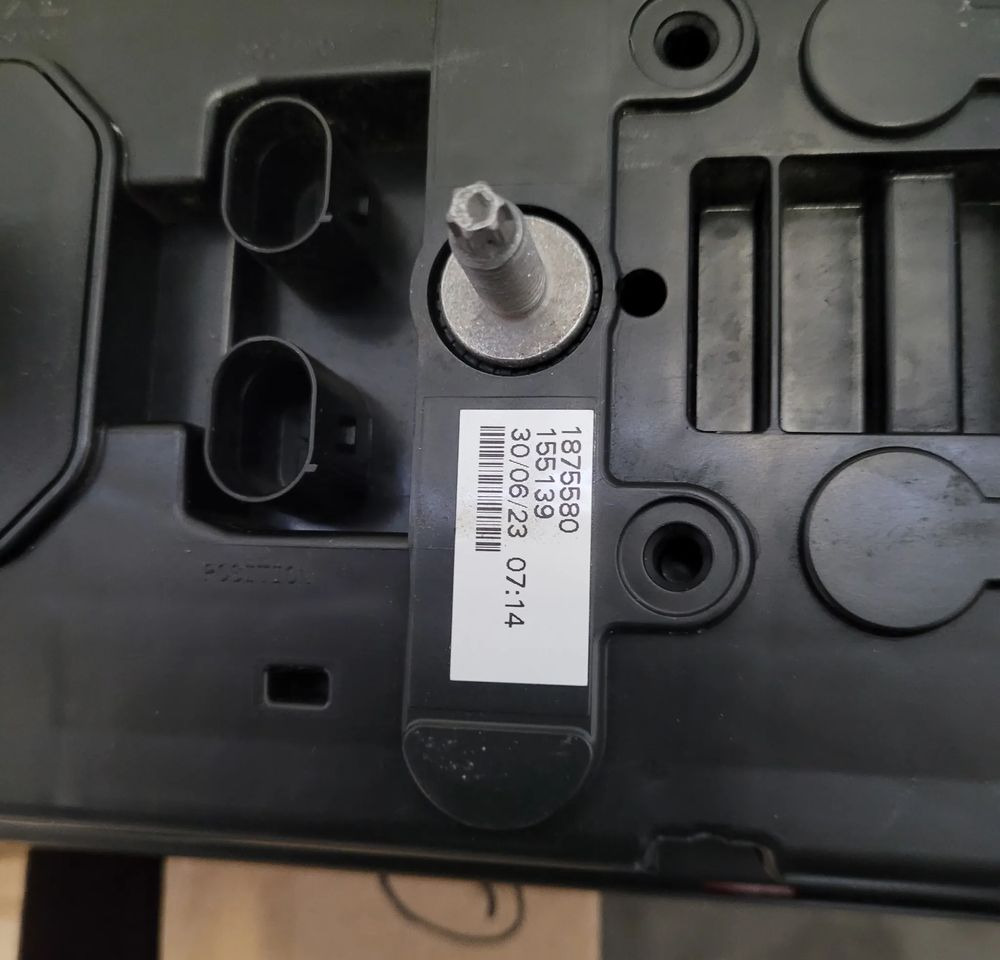 LAMPY TYL DAF XF CF ORYGINAŁ KOMPLET OM 1875579 CHWALIM116 - Luz trasera para Camión: foto 4 LAMPY TYL DAF XF CF ORYGINAŁ KOMPLET OM 1875579 CHWALIM116 - Luz trasera para Camión: foto 4