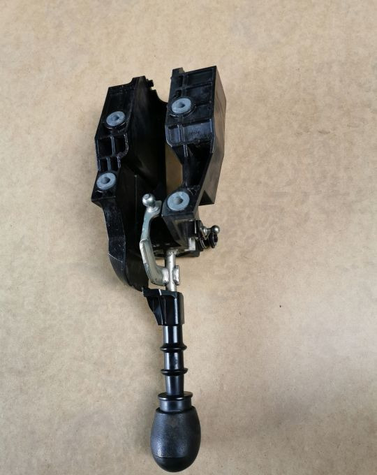 LEWAREK BIEGÓW WYBIERAK IVECO DAILY 6B. - Palanca de cambio para Vehículo comercial ligero: foto 3 LEWAREK BIEGÓW WYBIERAK IVECO DAILY 6B. - Palanca de cambio para Vehículo comercial ligero: foto 3