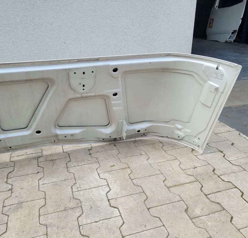 MASKA ATRAPA RENAULT RANGE T GAMA ORYGINAŁ CHWALIM116 - Capota para Camión: foto 5 MASKA ATRAPA RENAULT RANGE T GAMA ORYGINAŁ CHWALIM116 - Capota para Camión: foto 5