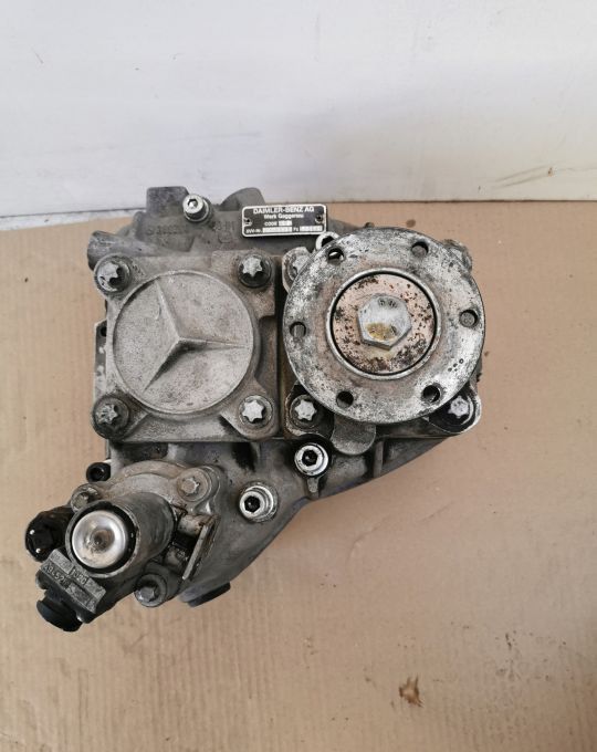 PRZYSTAWKA PTO MERCEDES - Transmisión para Camión: foto 1 PRZYSTAWKA PTO MERCEDES - Transmisión para Camión: foto 1