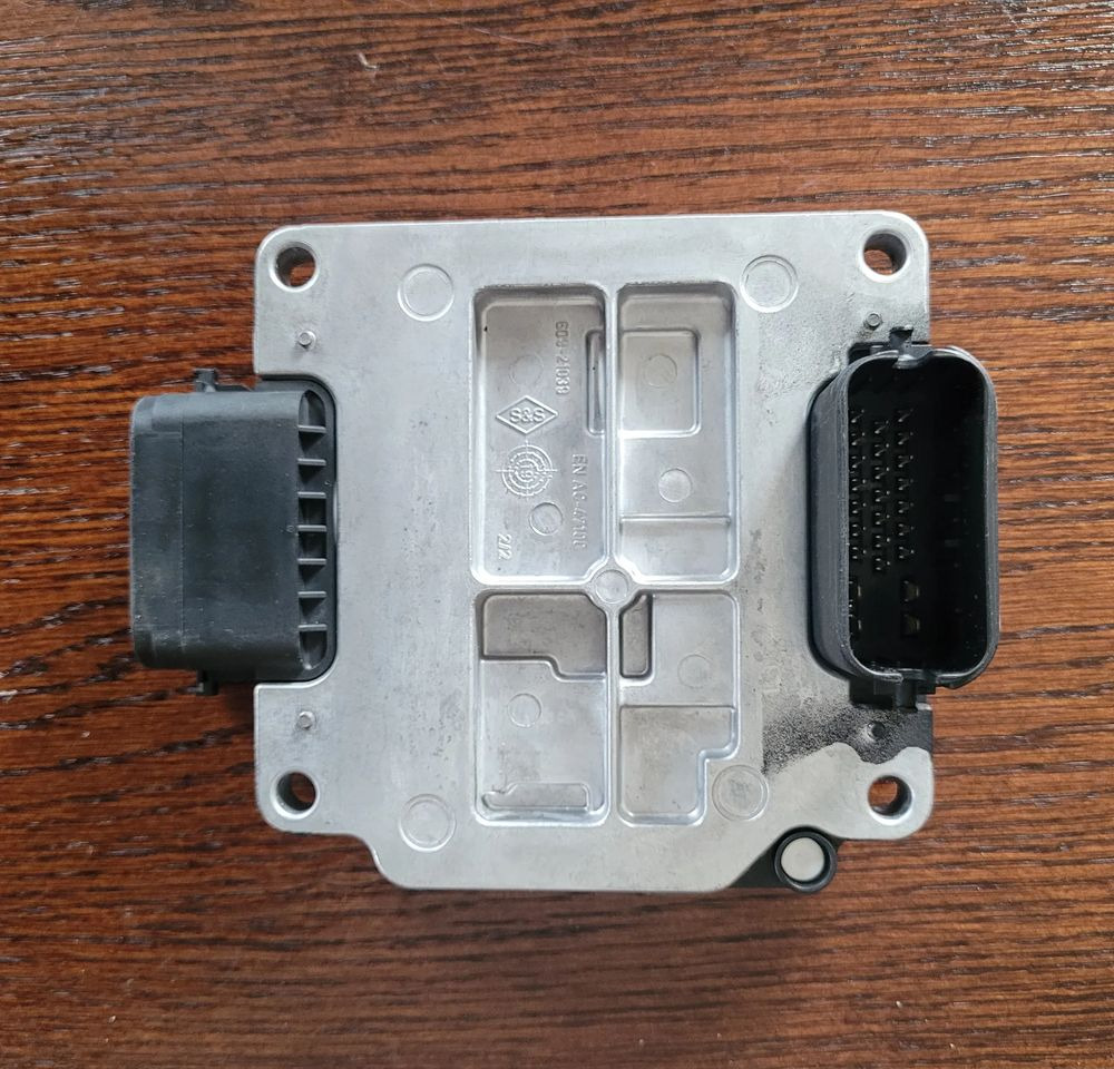 STEROWNIK RETARDERA DAF EST 54T CHWALIM116 - Sistema eléctrico para Camión: foto 4 STEROWNIK RETARDERA DAF EST 54T CHWALIM116 - Sistema eléctrico para Camión: foto 4