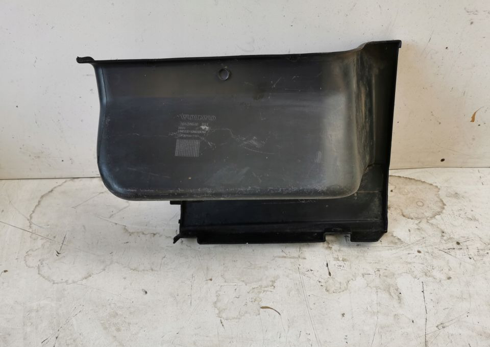 STOPNICA DOLNA VOLVO FH13 RH ORYGINAL 20529640 - Peldaño para Camión: foto 2 STOPNICA DOLNA VOLVO FH13 RH ORYGINAL 20529640 - Peldaño para Camión: foto 2