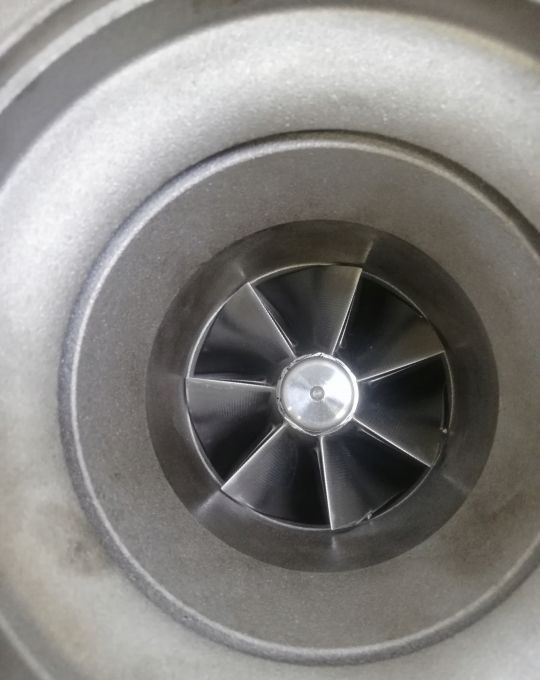 TURBINA IVECO STRALIS HI WAY 500060568 - Turbocompresor para Camión: foto 4 TURBINA IVECO STRALIS HI WAY 500060568 - Turbocompresor para Camión: foto 4